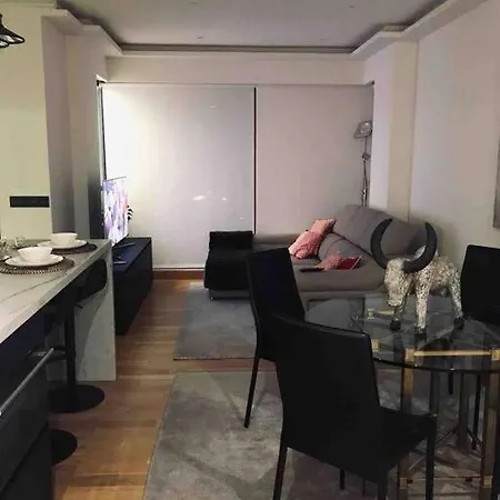 Centrico Y Moderno Con Vistas A La Ria Vigo