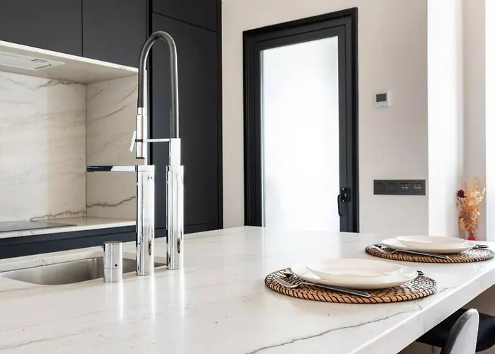 Centrico Y Moderno Con Vistas A La Ria Vigo