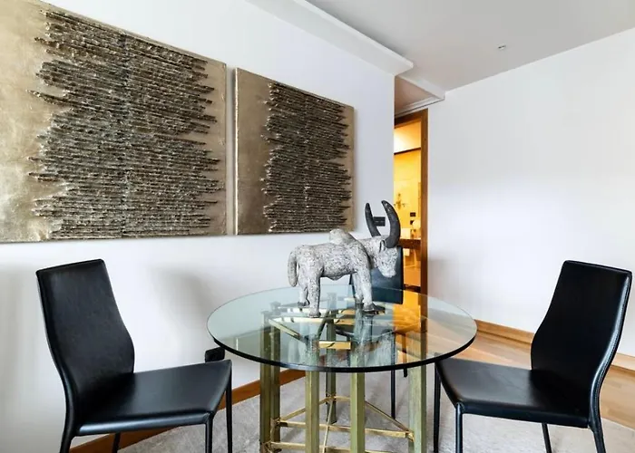 Centrico Y Moderno Con Vistas A La Ria Vigo